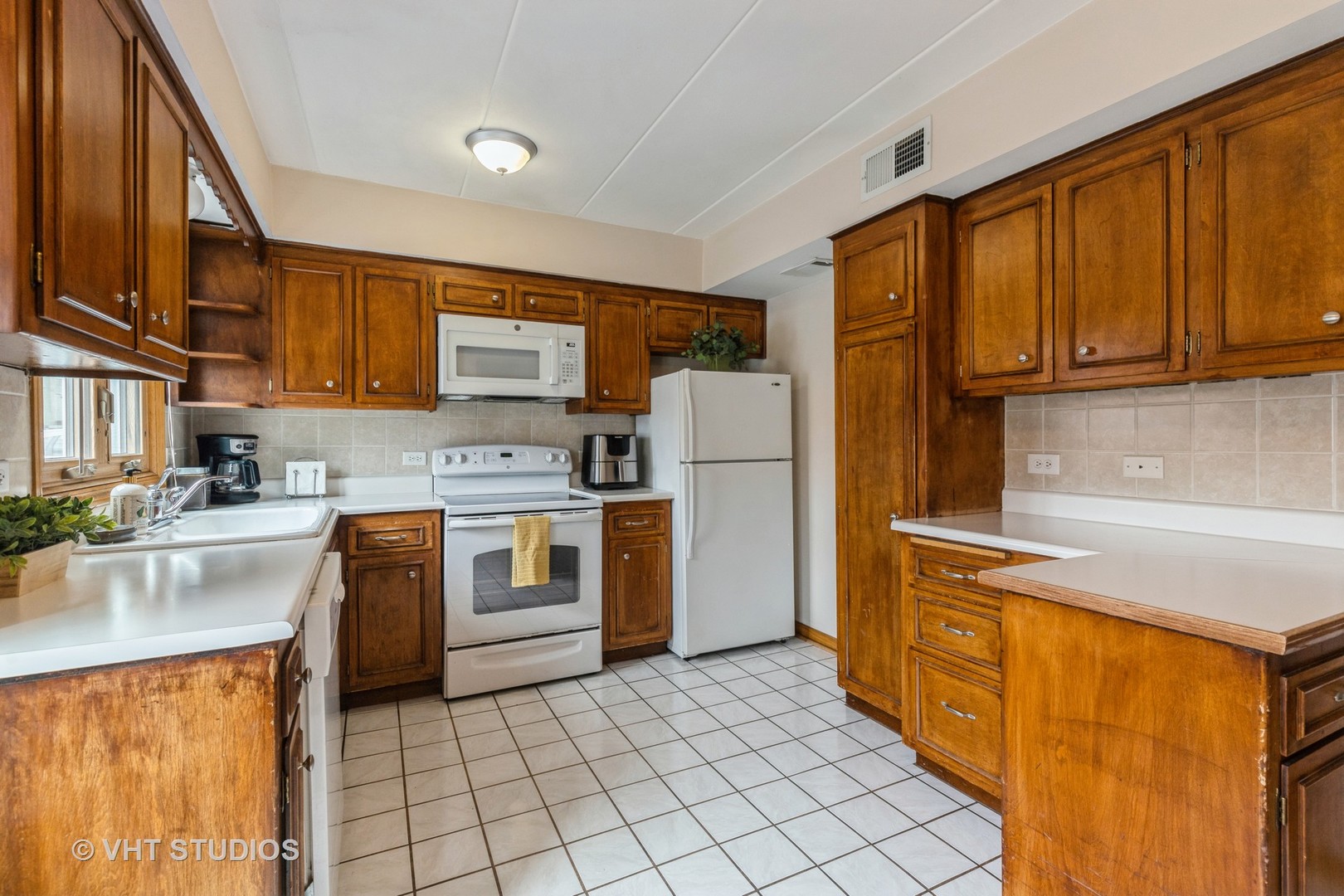 9510 S 86th Avenue 104