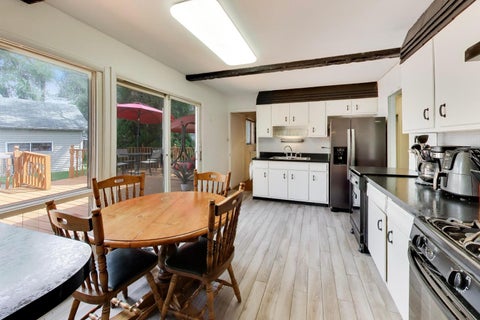 Tiny photo for 1300 Jefferson Road, Hoffman Estates, IL 60169 (MLS # 12726078)