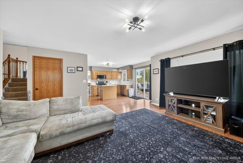Tiny photo for 1353 Royal Oak Lane, Lake In The Hills, IL 60156 (MLS # 12635507)