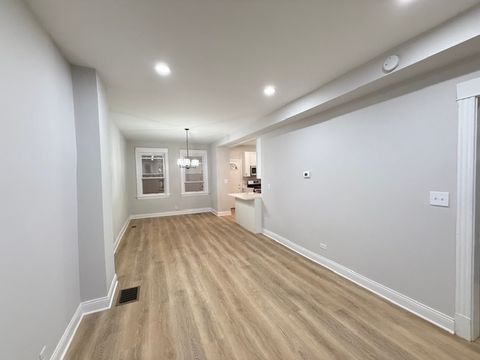 Tiny photo for 7045 S Prairie Avenue, Chicago, IL 60637 (MLS # 12433244)