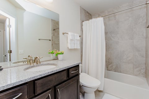 Tiny photo for 246 Belmont Drive, Lincolnshire, IL 60069 (MLS # 12718942)