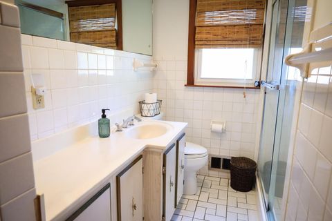 Tiny photo for 34 N Court Drive, Decatur, IL 62526 (MLS # 12474735)