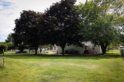 Tiny photo for 34 N Court Drive, Decatur, IL 62526 (MLS # 12474735)