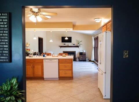 Tiny photo for 34 N Court Drive, Decatur, IL 62526 (MLS # 12474735)