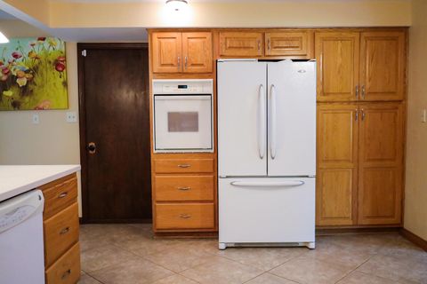 Tiny photo for 34 N Court Drive, Decatur, IL 62526 (MLS # 12474735)