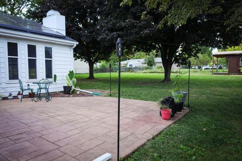 Tiny photo for 34 N Court Drive, Decatur, IL 62526 (MLS # 12474735)