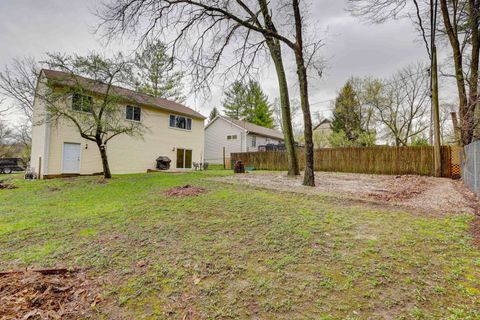 Tiny photo for 8105 Wonder View Drive, Wonder Lake, IL 60097 (MLS # 12593524)