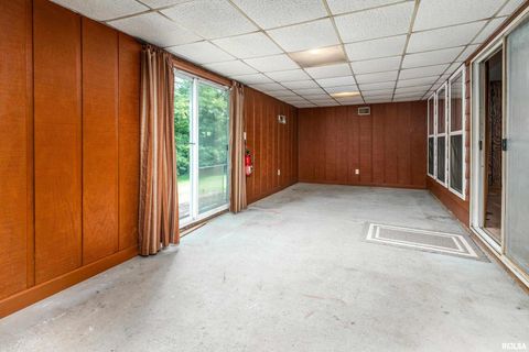 Tiny photo for 5341 N Lick Creek Road, Carbondale, IL 62902 (MLS # EB458926)