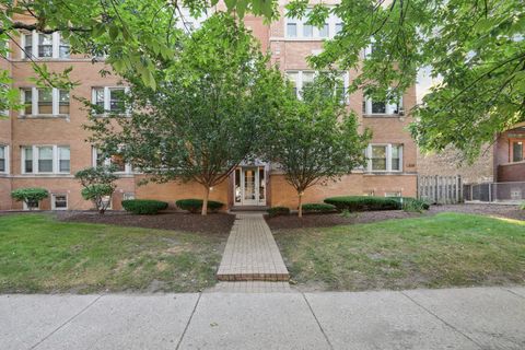 Photo of 4045 N Southport Avenue #1, Chicago, IL 60613 (MLS # 12572453)