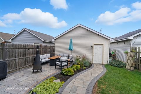 Tiny photo for 2136 GRAYHAWK Drive, Aurora, IL 60503 (MLS # 12493177)