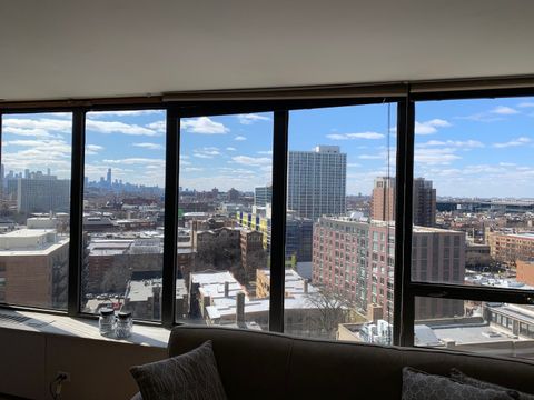 Tiny photo for 3930 N Pine Grove Avenue #1606, Chicago, IL 60613 (MLS # 12540427)