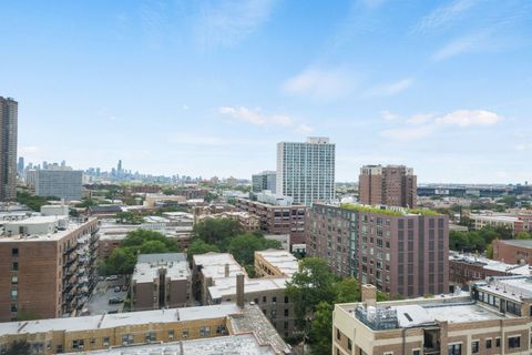 Tiny photo for 3930 N Pine Grove Avenue #1606, Chicago, IL 60613 (MLS # 12540427)
