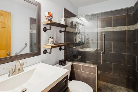 Tiny photo for 421 E Altgeld Avenue, Glendale Heights, IL 60139 (MLS # 12526043)