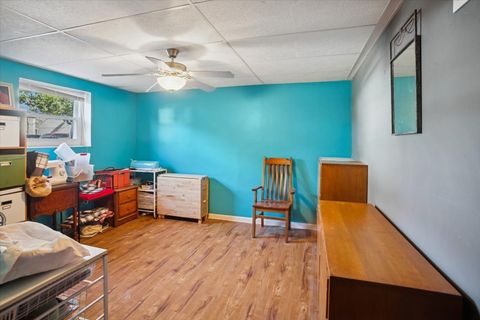 Tiny photo for 421 E Altgeld Avenue, Glendale Heights, IL 60139 (MLS # 12526043)