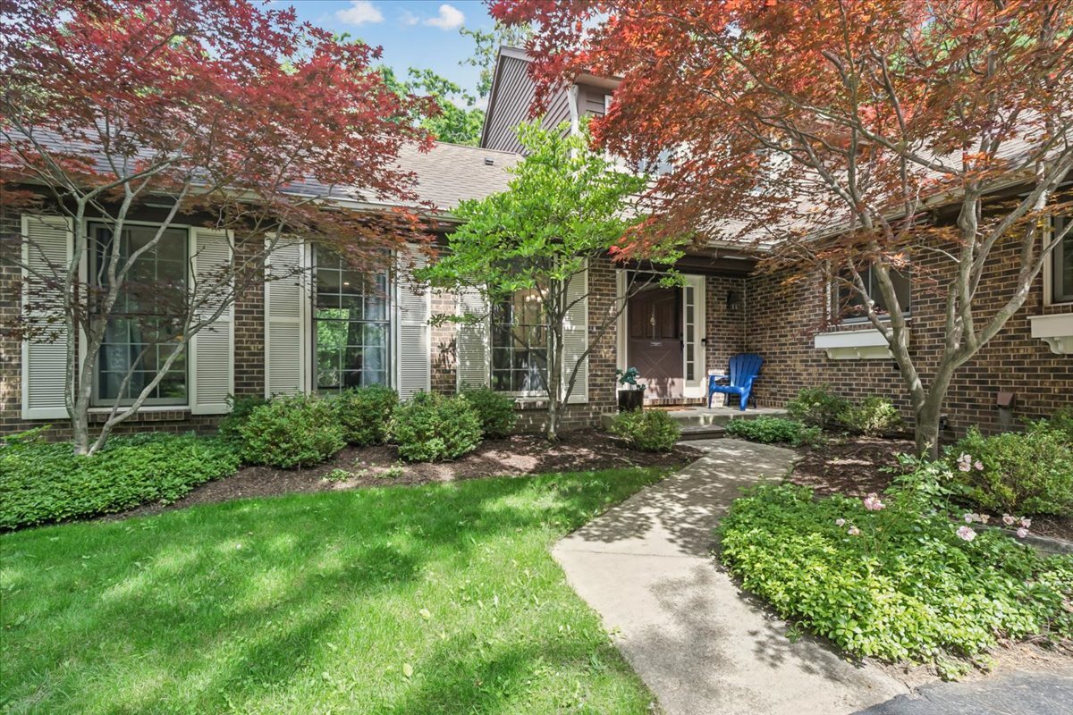 213 Ascot Court
