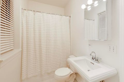 Tiny photo for 3103 W WILSON Avenue #1, Chicago, IL 60625 (MLS # 12553350)