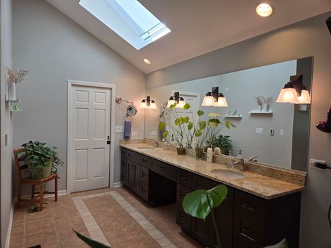 Tiny photo for 1910 Morgan Circle, Naperville, IL 60565 (MLS # 12677570)