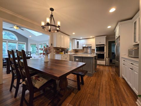 Tiny photo for 1910 Morgan Circle, Naperville, IL 60565 (MLS # 12677570)