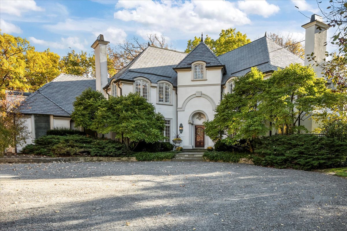 1315 Abington Cambs Drive