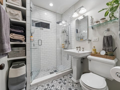 Tiny photo for 512 S Harvey Avenue, Oak Park, IL 60304 (MLS # 12766886)