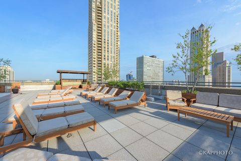 Tiny photo for 777 N Michigan Avenue #2405, Chicago, IL 60611 (MLS # 12492163)