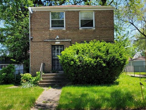 A home in Calumet Park