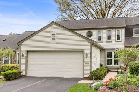 1921 Wexford Circle Wheaton IL 60189