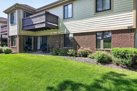 Tiny photo for 863 E Coach Road #1, Palatine, IL 60074 (MLS # 12698192)