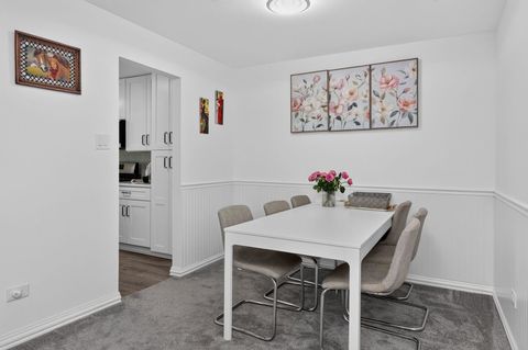 Tiny photo for 863 E Coach Road #1, Palatine, IL 60074 (MLS # 12698192)