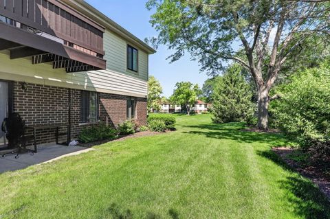 Tiny photo for 863 E Coach Road #1, Palatine, IL 60074 (MLS # 12698192)