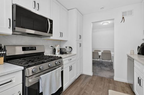 Tiny photo for 863 E Coach Road #1, Palatine, IL 60074 (MLS # 12698192)