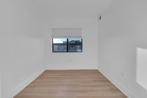 Tiny photo for 5500 Lincoln Avenue #504W, Morton Grove, IL 60053 (MLS # 12792530)