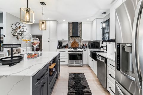 Tiny photo for 7 Purchase Court, Bolingbrook, IL 60440 (MLS # 12517372)