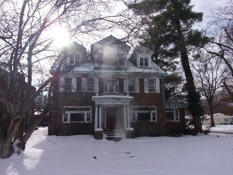 Photo of 1595 W Macon Street, Decatur, IL 62522 (MLS # 12540333)