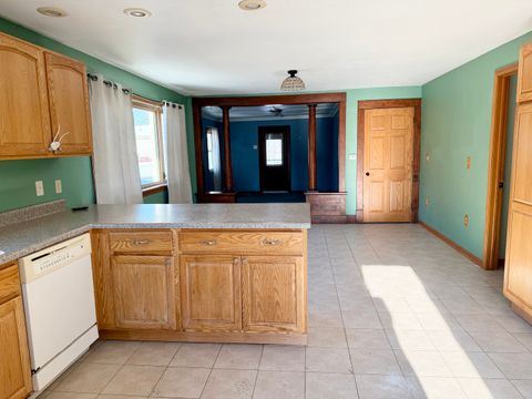 Tiny photo for 1429 Phelps Street, Ottawa, IL 61350 (MLS # 12533521)