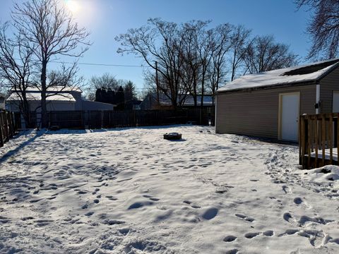 Tiny photo for 1429 Phelps Street, Ottawa, IL 61350 (MLS # 12533521)