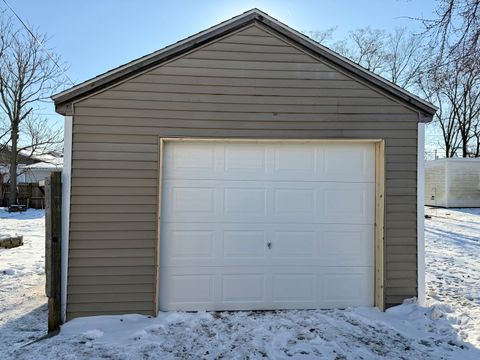 Tiny photo for 1429 Phelps Street, Ottawa, IL 61350 (MLS # 12533521)