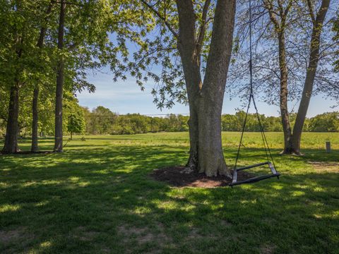 Tiny photo for 15626 E 910 North Road, Bloomington, IL 61705 (MLS # 12643313)