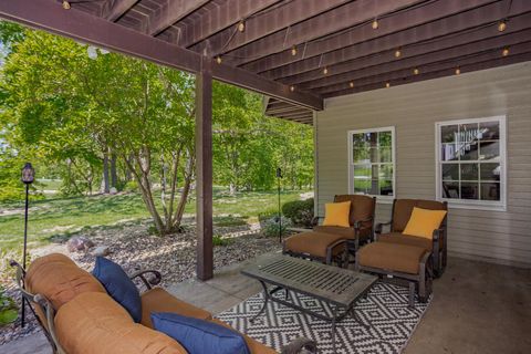 Tiny photo for 15626 E 910 North Road, Bloomington, IL 61705 (MLS # 12643313)