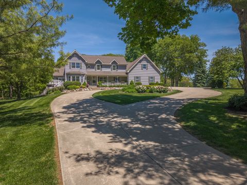 Tiny photo for 15626 E 910 North Road, Bloomington, IL 61705 (MLS # 12643313)