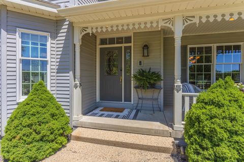 Tiny photo for 15626 E 910 North Road, Bloomington, IL 61705 (MLS # 12643313)