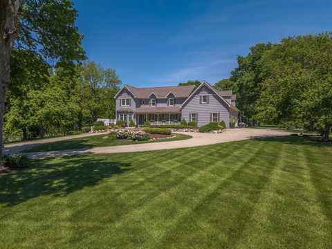 Tiny photo for 15626 E 910 North Road, Bloomington, IL 61705 (MLS # 12643313)