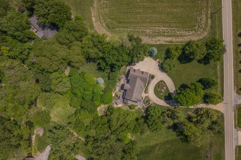 Tiny photo for 15626 E 910 North Road, Bloomington, IL 61705 (MLS # 12643313)