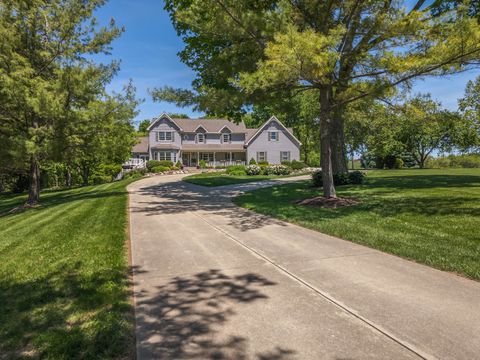 Tiny photo for 15626 E 910 North Road, Bloomington, IL 61705 (MLS # 12643313)