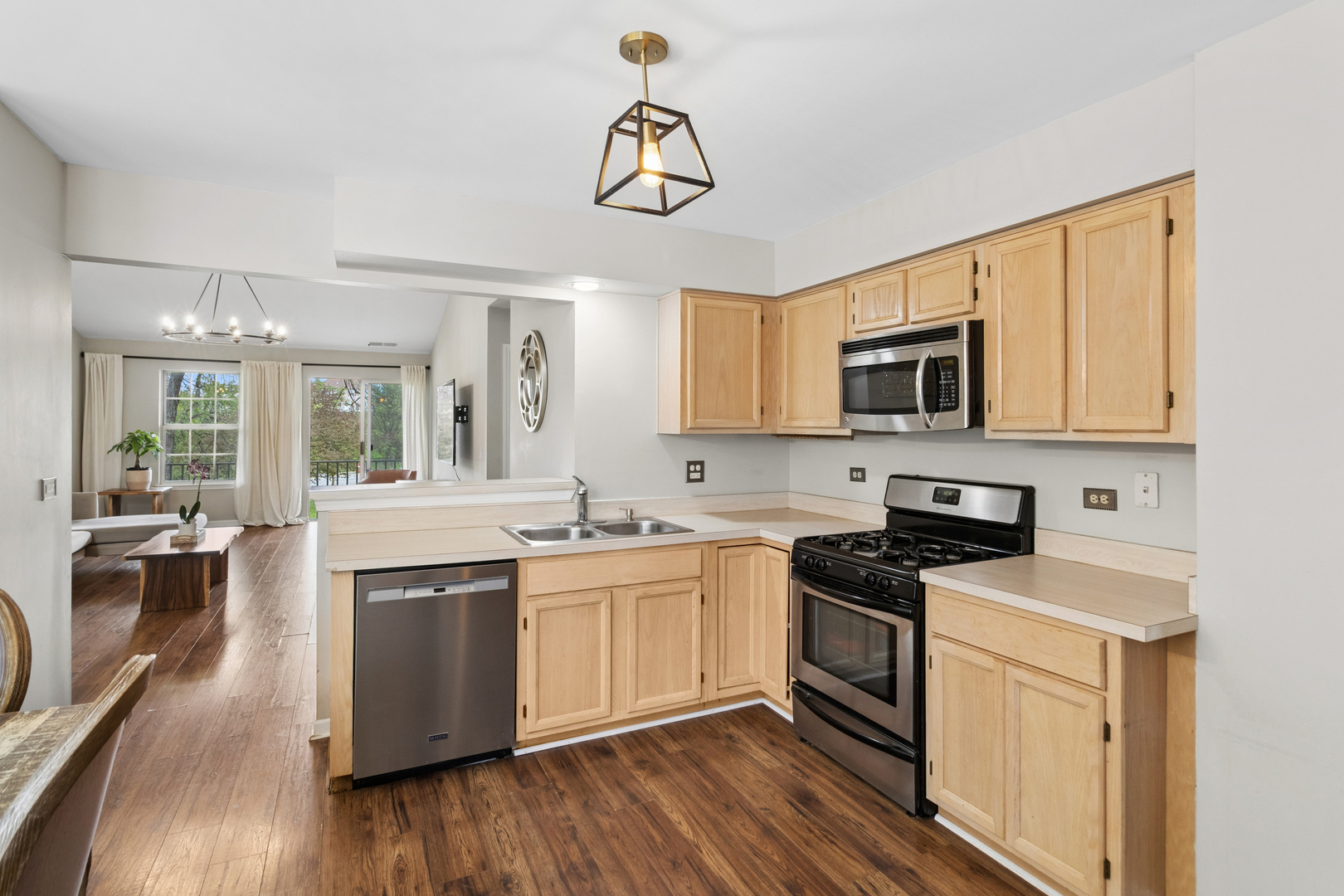 8 Tyler Court B