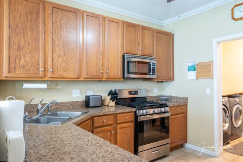 Tiny photo for 4004 Shoeger Court, Yorkville, IL 60560 (MLS # 12453844)