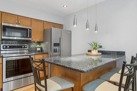 Tiny photo for 934 N Wheeling Road, Mount Prospect, IL 60056 (MLS # 12625444)