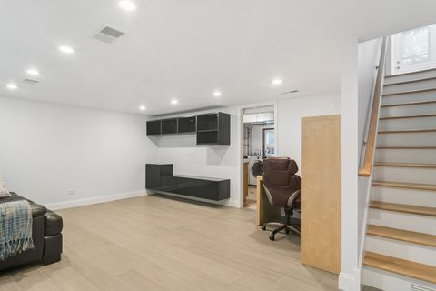 Tiny photo for 934 N Wheeling Road, Mount Prospect, IL 60056 (MLS # 12625444)