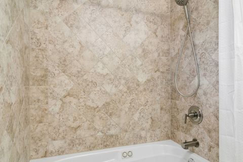 Tiny photo for 934 N Wheeling Road, Mount Prospect, IL 60056 (MLS # 12625444)