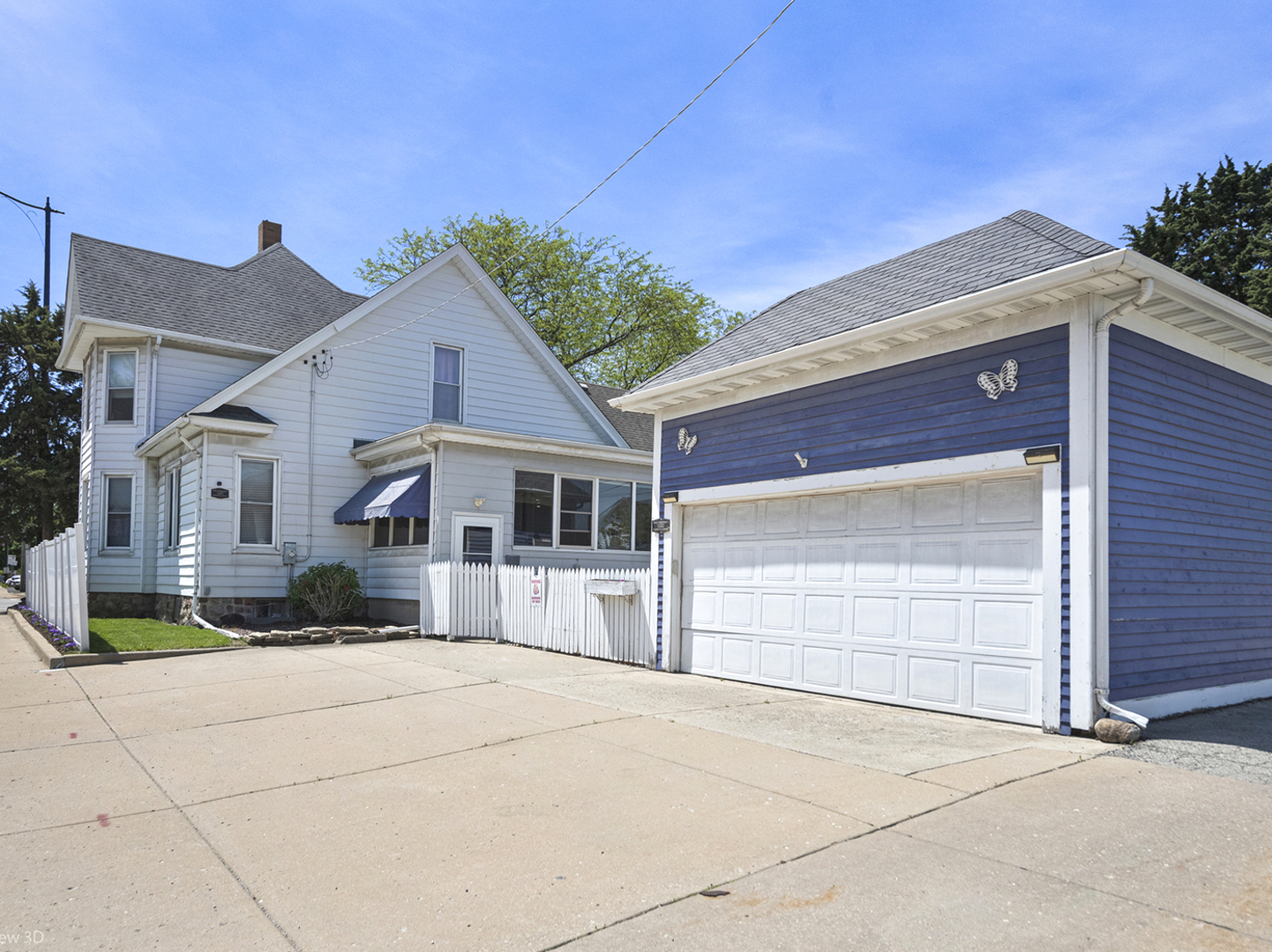 220 E North Street